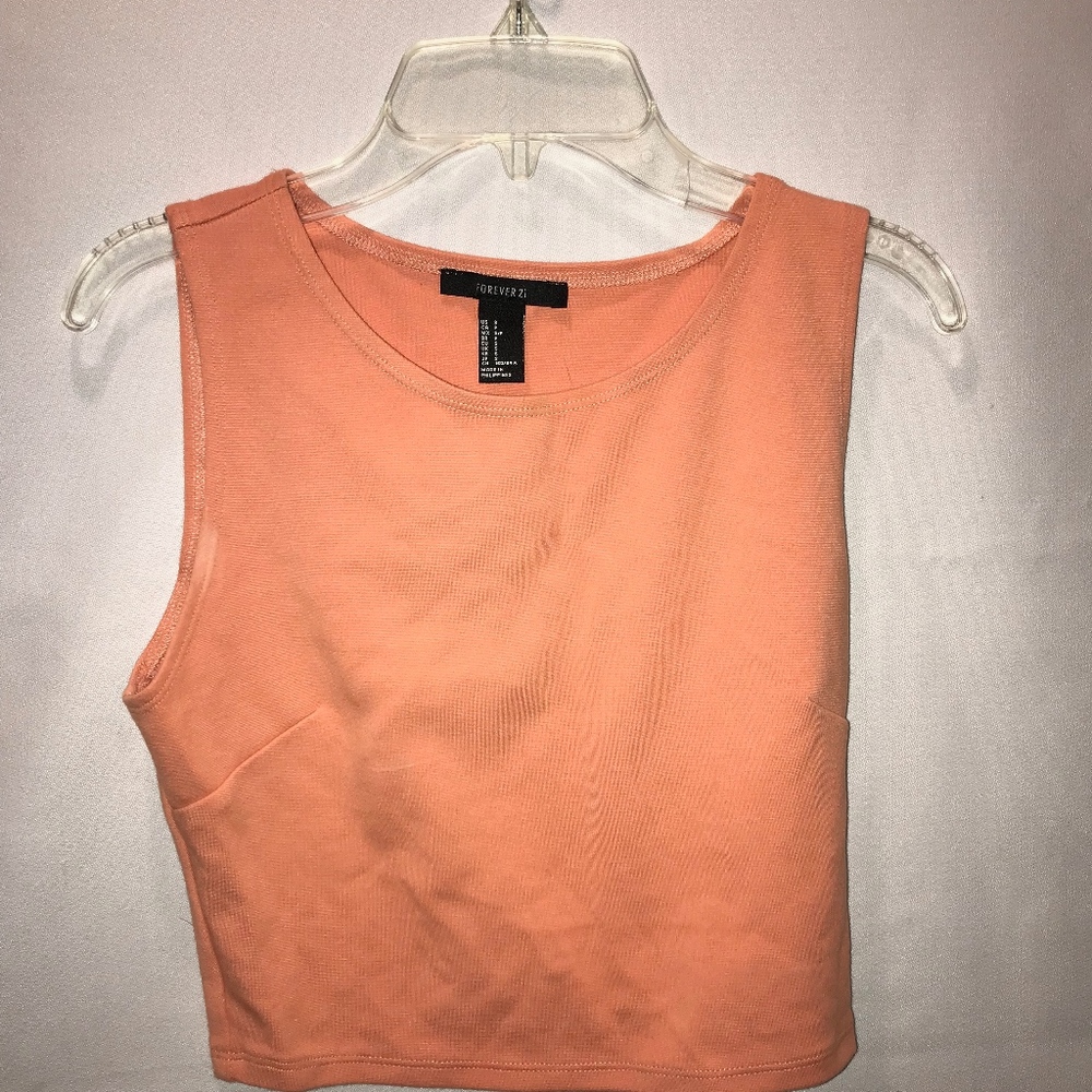 Peach cropped tank top